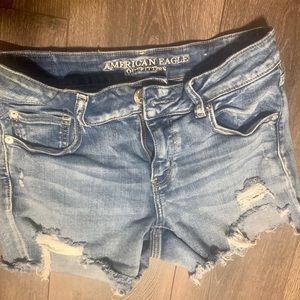 Blue jean American Eagle shorts good condition